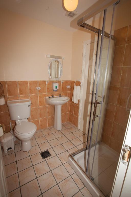 Brassil Bed And Breakfast Беллихейг Номер фото